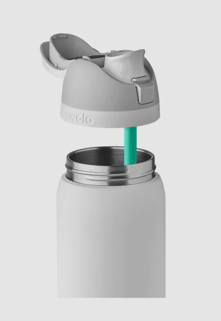 Owala FreeSip Shy Marshmallow 32oz Triple Layer Insulation Water Bottle